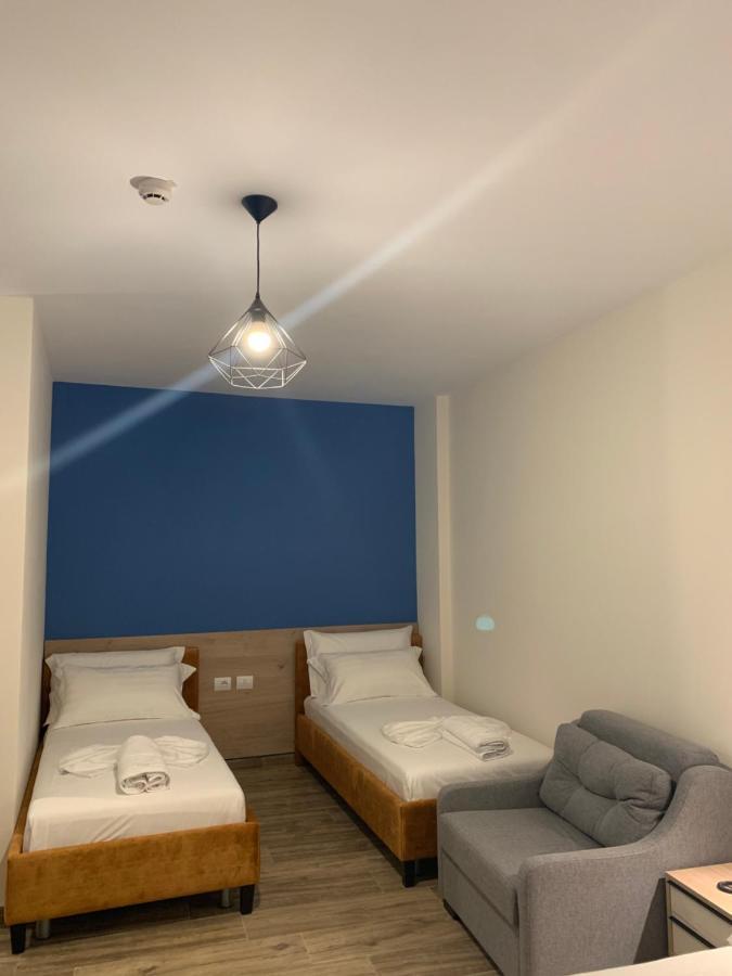 Hotel Triumf Shëngjin Extérieur photo