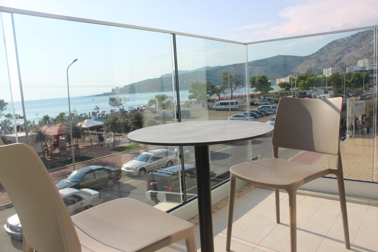 Hotel Triumf Shëngjin Extérieur photo
