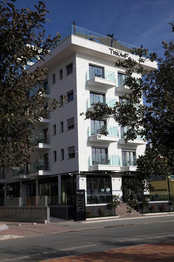 Hotel Triumf Shëngjin Extérieur photo