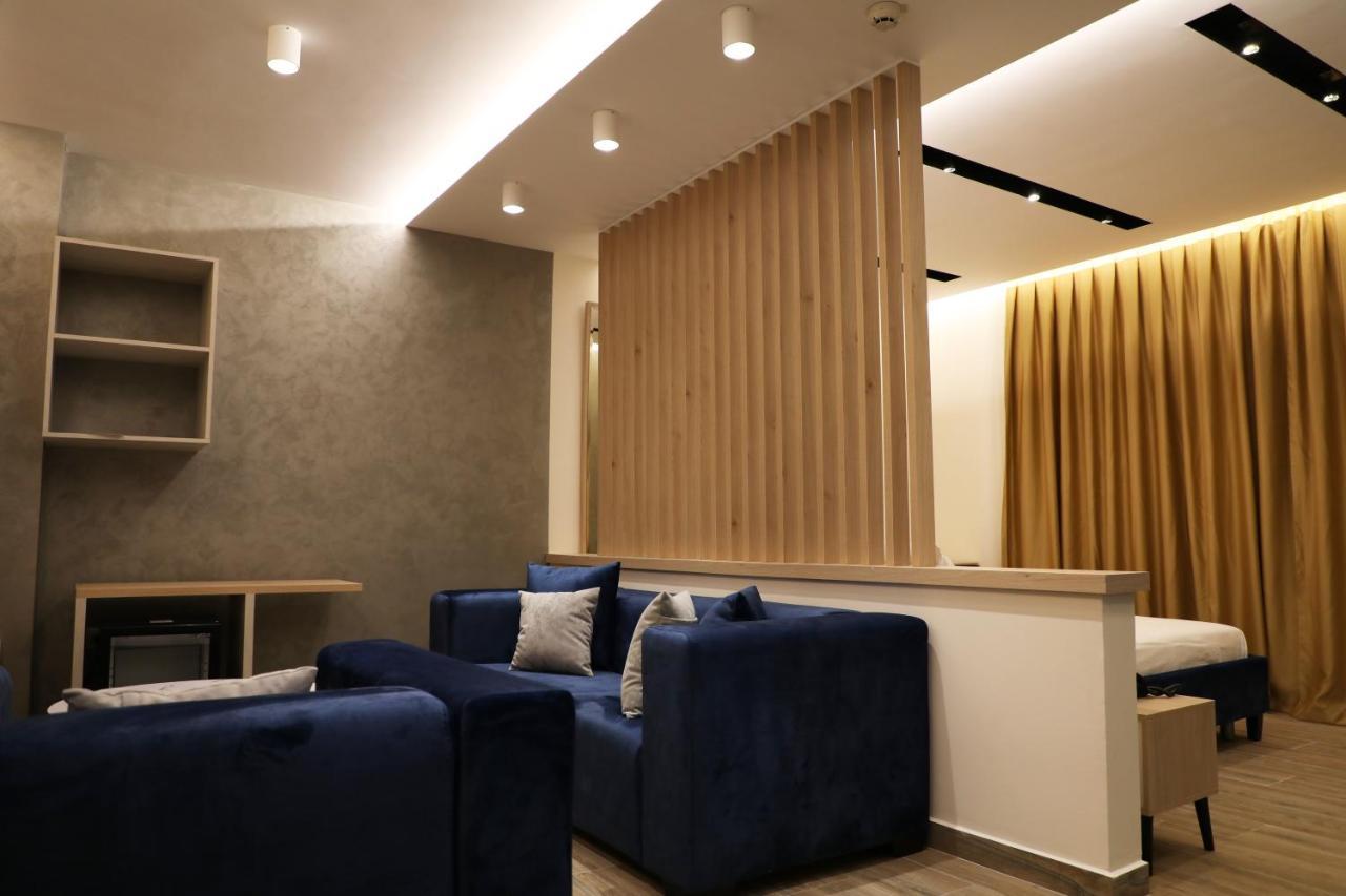 Hotel Triumf Shëngjin Extérieur photo